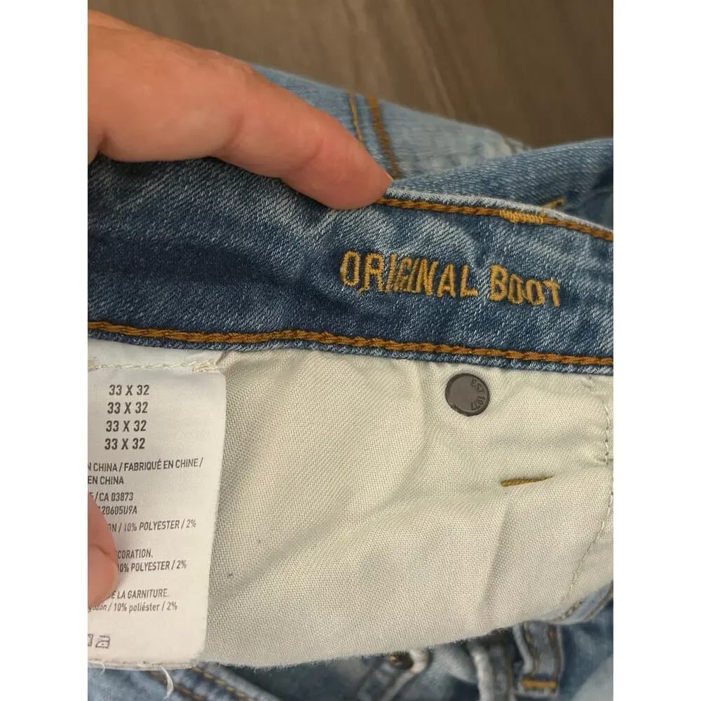 Bundle American Eagle Men’s denim jeans size 32x32/33 x32 boot and straight cut